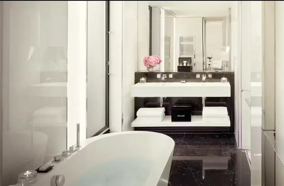 The Skyline Luxe Penthouse in Covent Garden